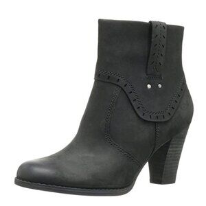 Clarks Women's Alpine Gale Boot
